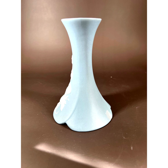 Beautiful Vintage Candle Holder - Picture 3 of 6